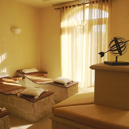 Aidos - 401 Villa Kouklia